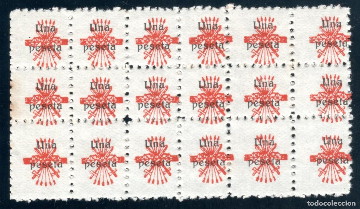 Sellos: FALANGE. YUGO Y FLECHAS. 1 PESETA (BLOQUE DE 18). MNH **