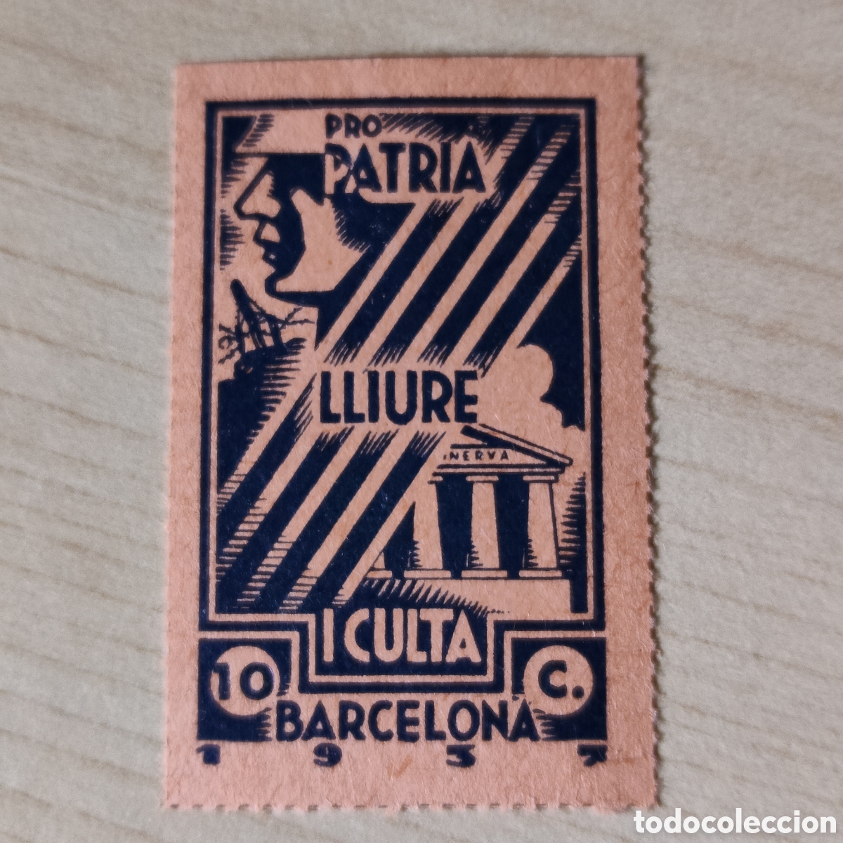 Sellos: a66 Barcelona Patria Lliure i Culta 10 cts Allepuz 234 azul sobre rosa
