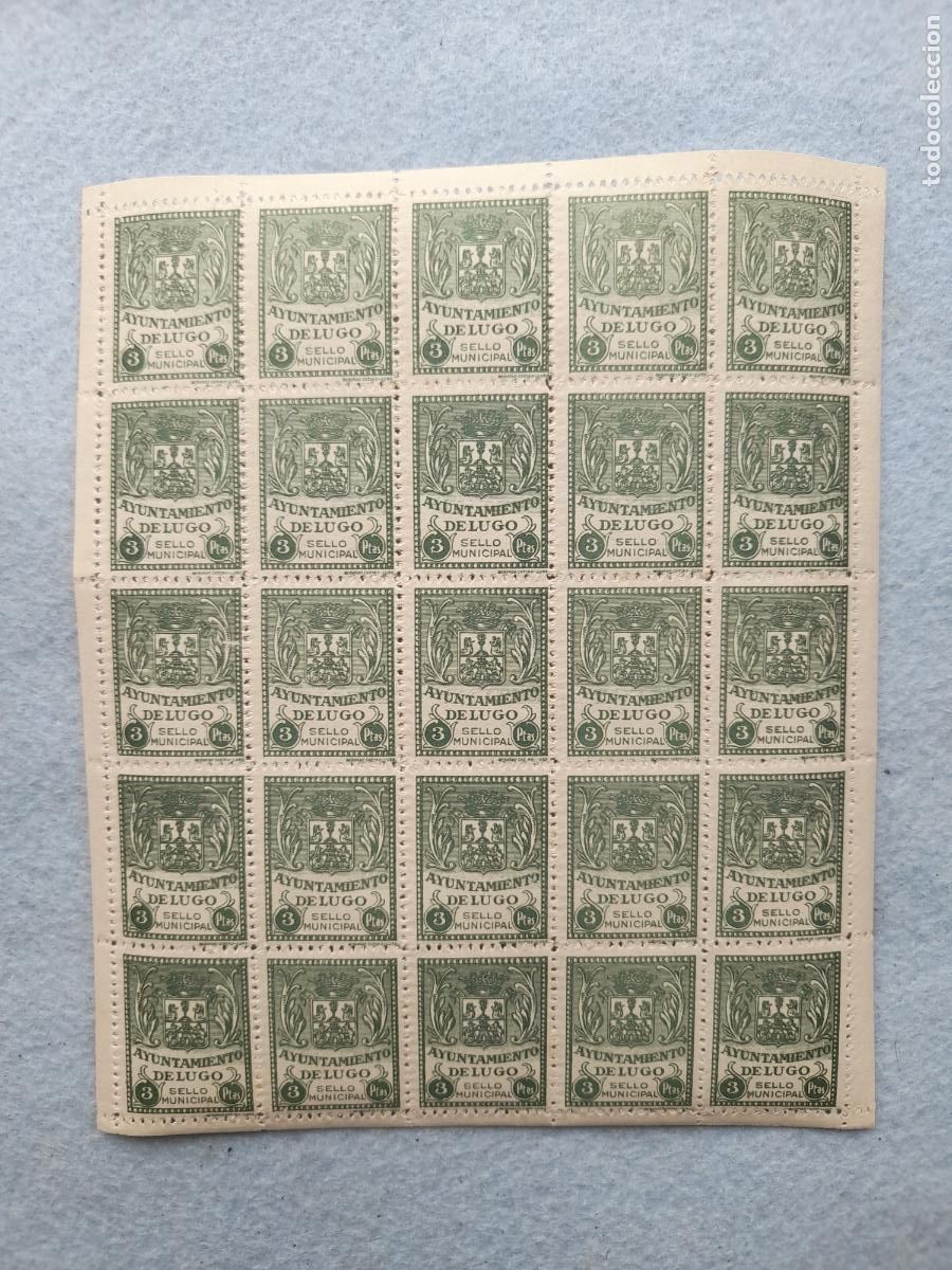 Selos: Hoja completa. 25 sellos. Ayuntamiento de Lugo. Sello Municipal. 3 Pesetas.