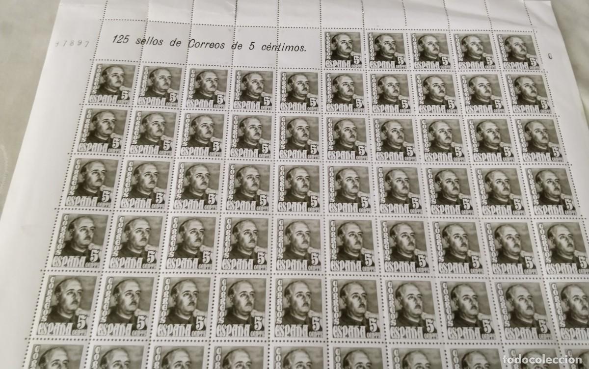 Sellos: PLIEGO COMPLETO DE 100 SELLOS DE 5 CTS FRANCO , EDIFIL 1044, SERIE CID Y GENERAL FRANCO