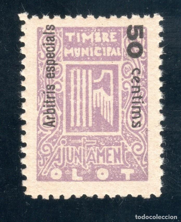 Sellos: OLOT (GERONA). TIMBRE MUNICIPAL. ARBITRIS ESPECIALS. 50 C&Eacute;NTIMOS. MUY RARO.