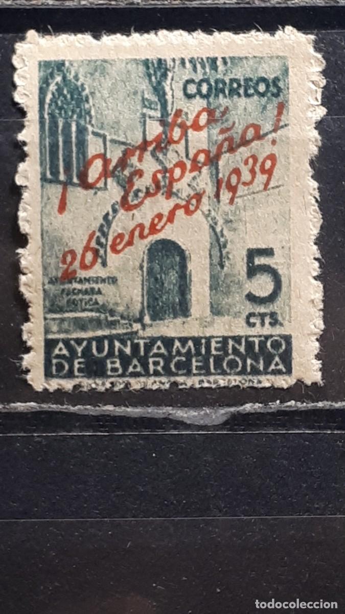 Sellos: BARCELONA. A&Ntilde;O 1939. **. EDIFIL 22