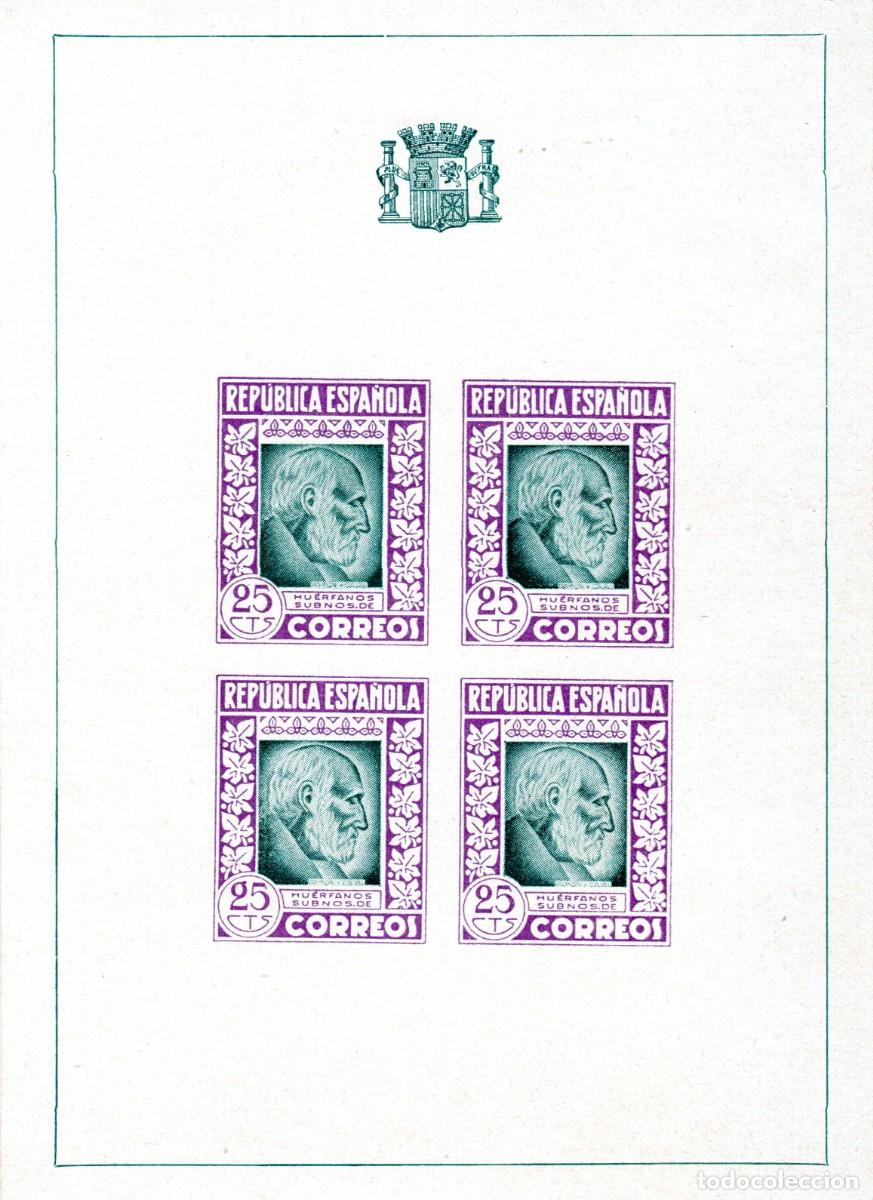 Sellos: HOJITA BLOQUE HU&Eacute;RFANOS SUBALTERNOS DE CORREOS. RAM&Oacute;N Y CAJAL. REP&Uacute;BLICA ESPA&Ntilde;OLA. LUJO. MMH **
