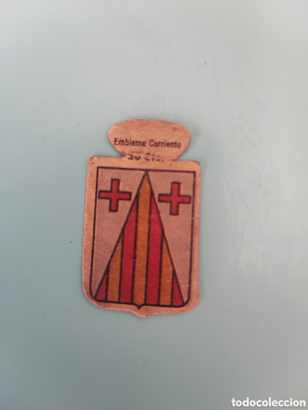Sellos: Emblema corriente auxilio social serie B n⁰273. Berenguer.