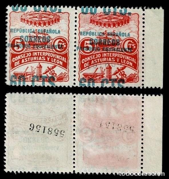 Sellos: Guerra Civil ASTURIAS Y LEON Edifil n&ordm; 10hd (n&ordm; 588156.) Variedad PAREJA con HABILITACION DESPLAZADA