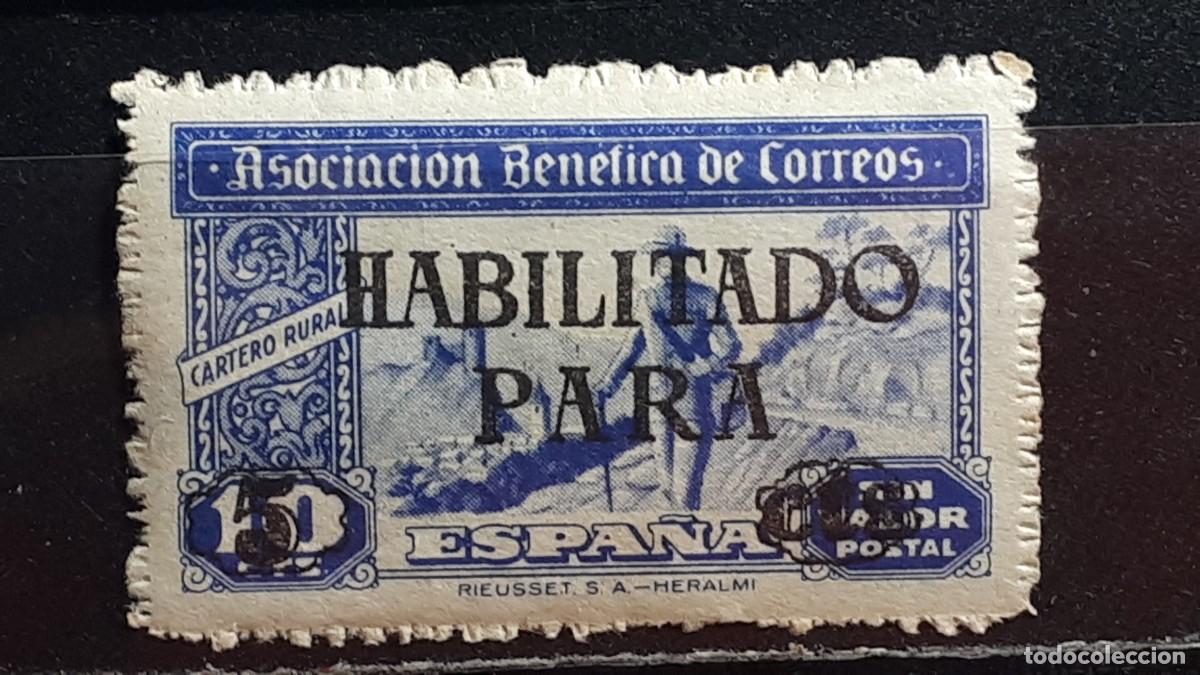 Sellos: ESPA&Ntilde;A. BENEFICENCIA. **. A&Ntilde;O 1944