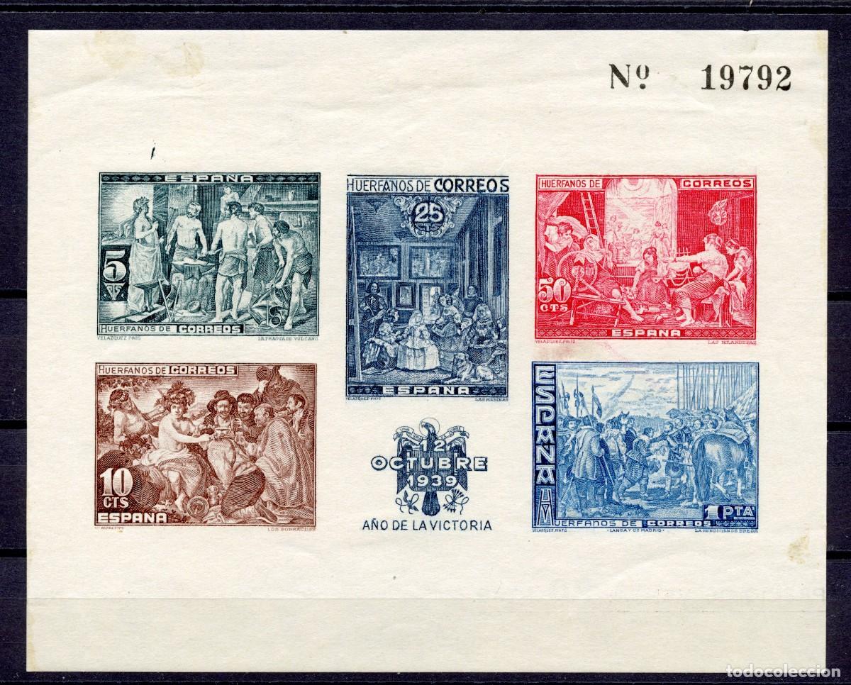 Sellos: ESPA&Ntilde;A BENEFICENCIA. HUERFANOS DE CORREOS. HOJITA HB N&ordm; 35*
