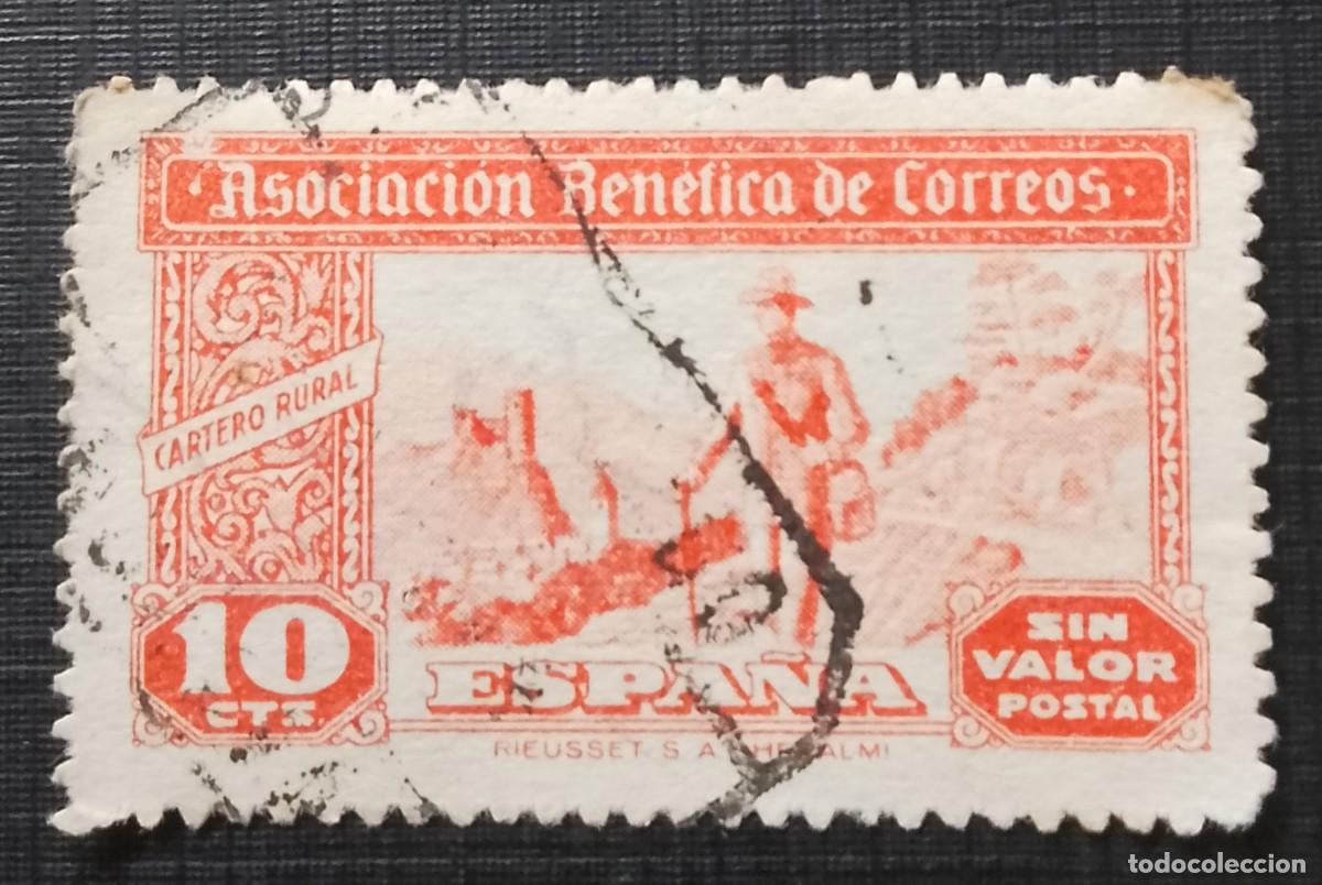 Sellos: 10 CTS - ASOCIACI&Oacute;N BENEFICA DE CORREOS - SIN VALOR POSTAL - CARTERO RURAL