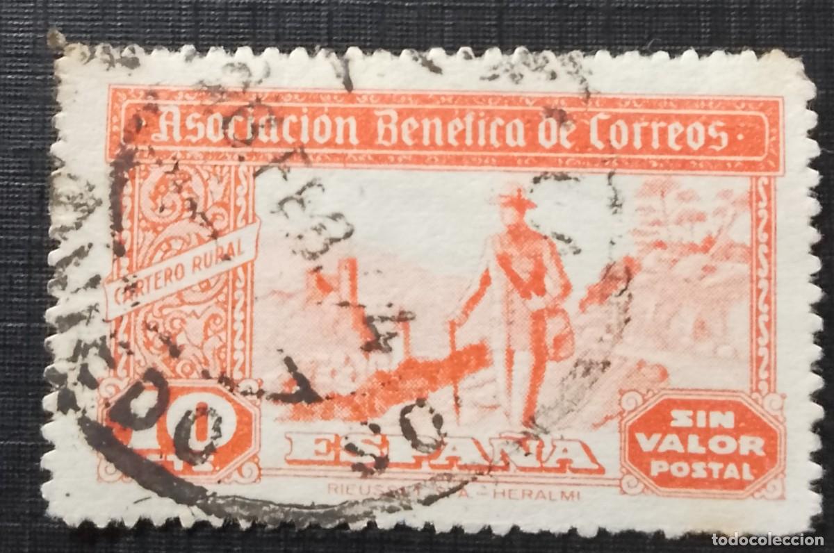 Sellos: 10 CTS - ASOCIACI&Oacute;N BENEFICA DE CORREOS - SIN VALOR POSTAL - CARTERO RURAL