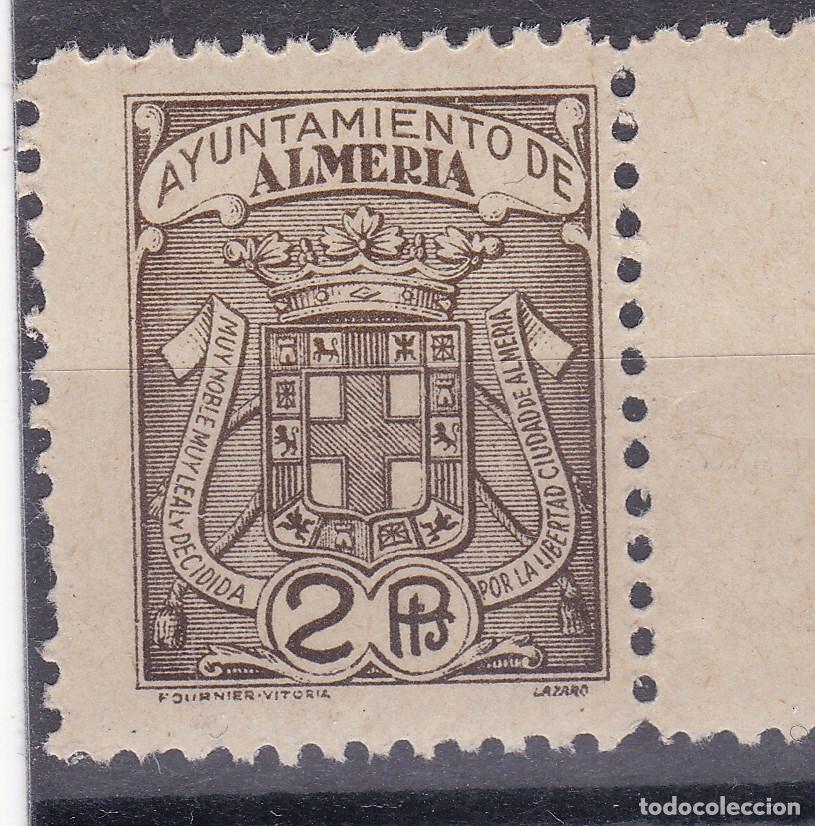 Sellos: SS3-FISCALES MUNICIPALES Ayt&ordm; ALMERIA 2 Ptas ** Sin Fijasellos .LUJO. Pie Fournier.