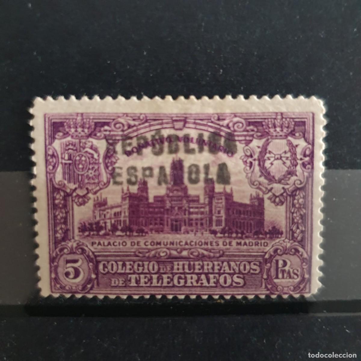 Sellos: BENEFICENCIA HUERFANOS DE TELEGRAFOS EDIFIL 3 ** HABILITADO REPUBLICA 1927