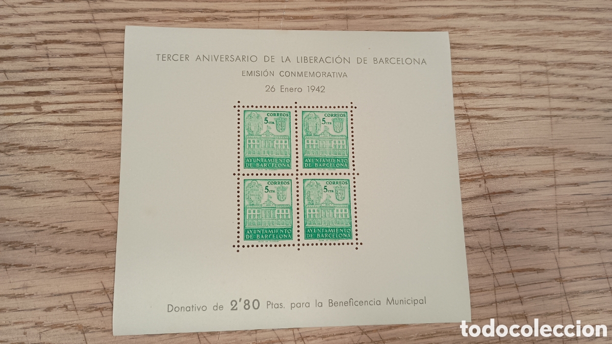 Sellos: ESPA&Ntilde;A 1942 - AYUNTAMIENTO DE BARCELONA EDIFIL 39 VARIEDAD SIN PERFORACI&Oacute;N PARTE BAJA CON NUMERACI&Oacute;N