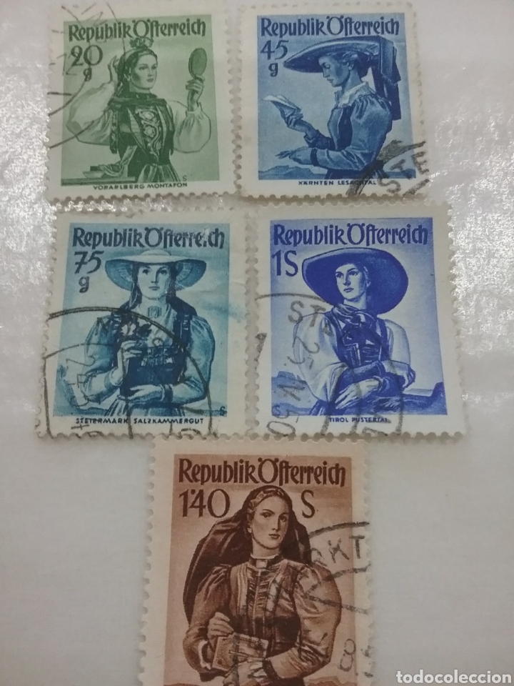 Francobolli: Sellos Austria (Osterreich) nuevos/1948/gente/constumbres/nacionales/trajes/tipicos/epoca/mujeres/s