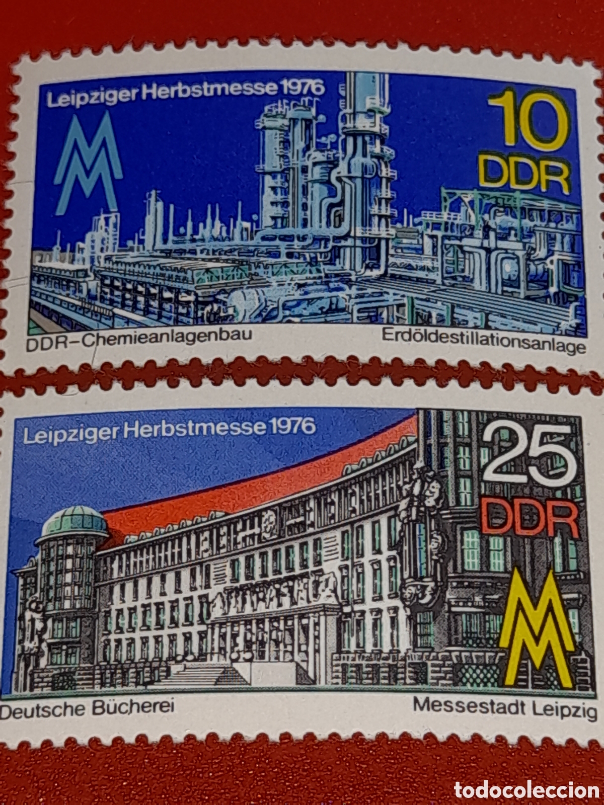 Sellos: Sellos Alemania, DDR nuevo 1976. Feria oto&ntilde;o Leipzig. Refineria. Biblioteca. Edificios. Arquitectura