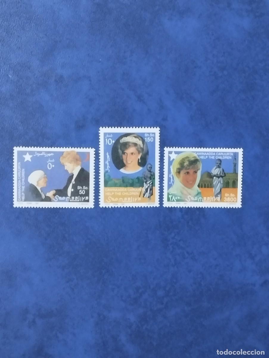 Sellos: 29.07/ Somalia 1997 Personajes. Serie completa en nuevo