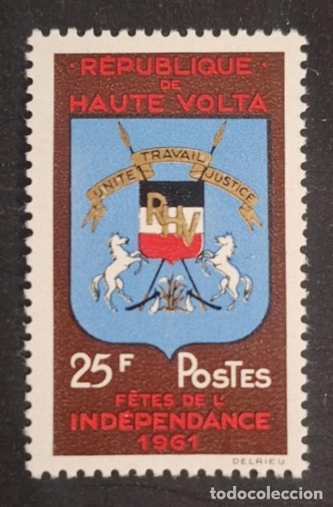 Sellos: Alto Volta 1961 Mi. 97 escudo armas fiestas independencia caballos