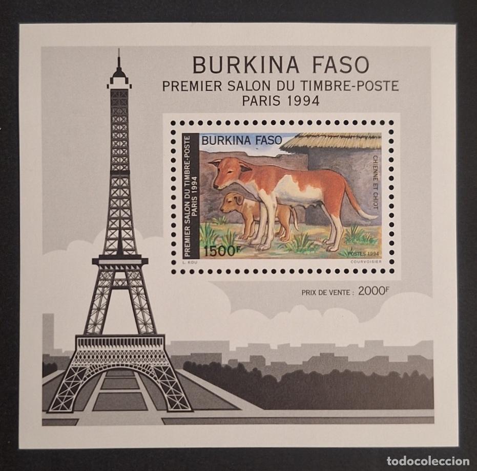 Selos: Burkina Faso 1994 Mi. Bl. 142 perra cachorro Sal&oacute;n Par&iacute;s Torre Eiffel