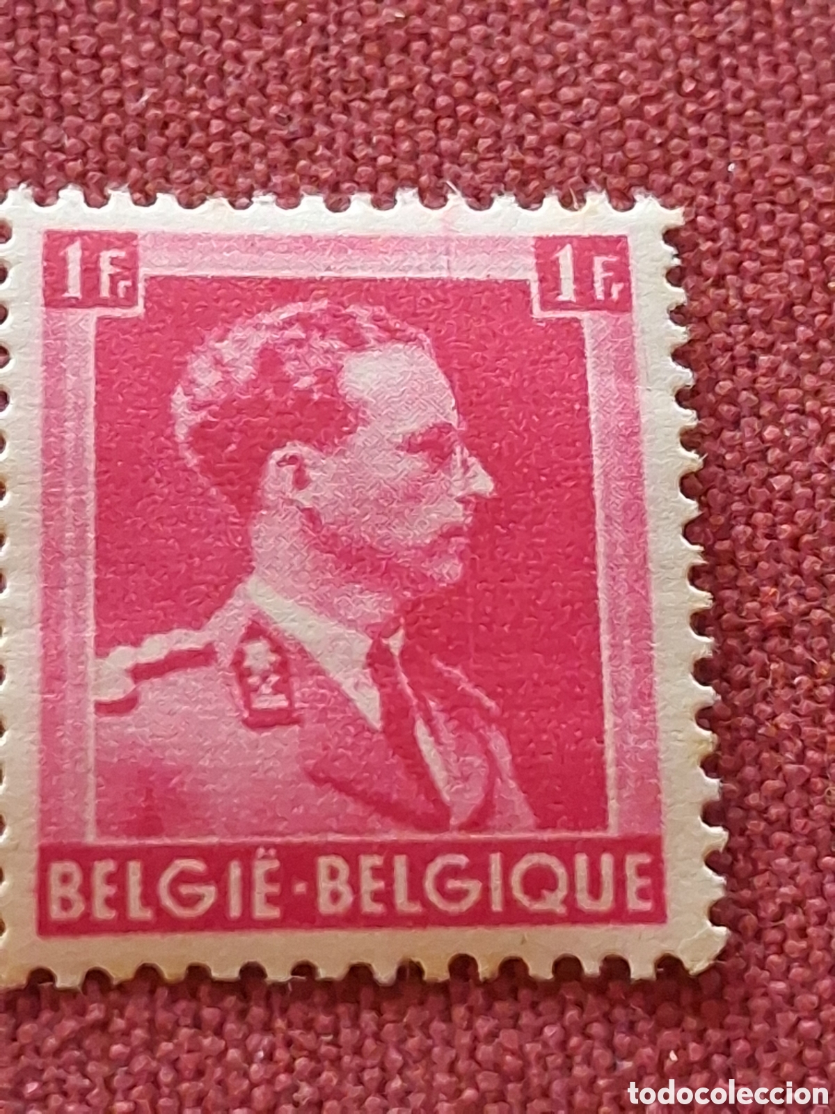 Sellos: Sello B&eacute;lgica nuevo 1941. Leopoldo III. Reyes. Rey. Monarcas. Historia. U iforme