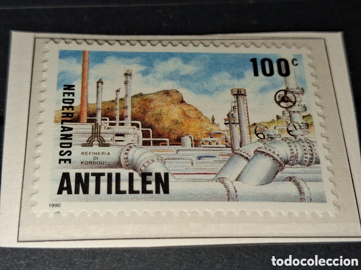 Sellos: Sello Antillas Holandesas nuevo 1990. 70Aniv industria petroleo. Monta&ntilde;a. Extracci&oacute;n. Refiner&iacute;a.