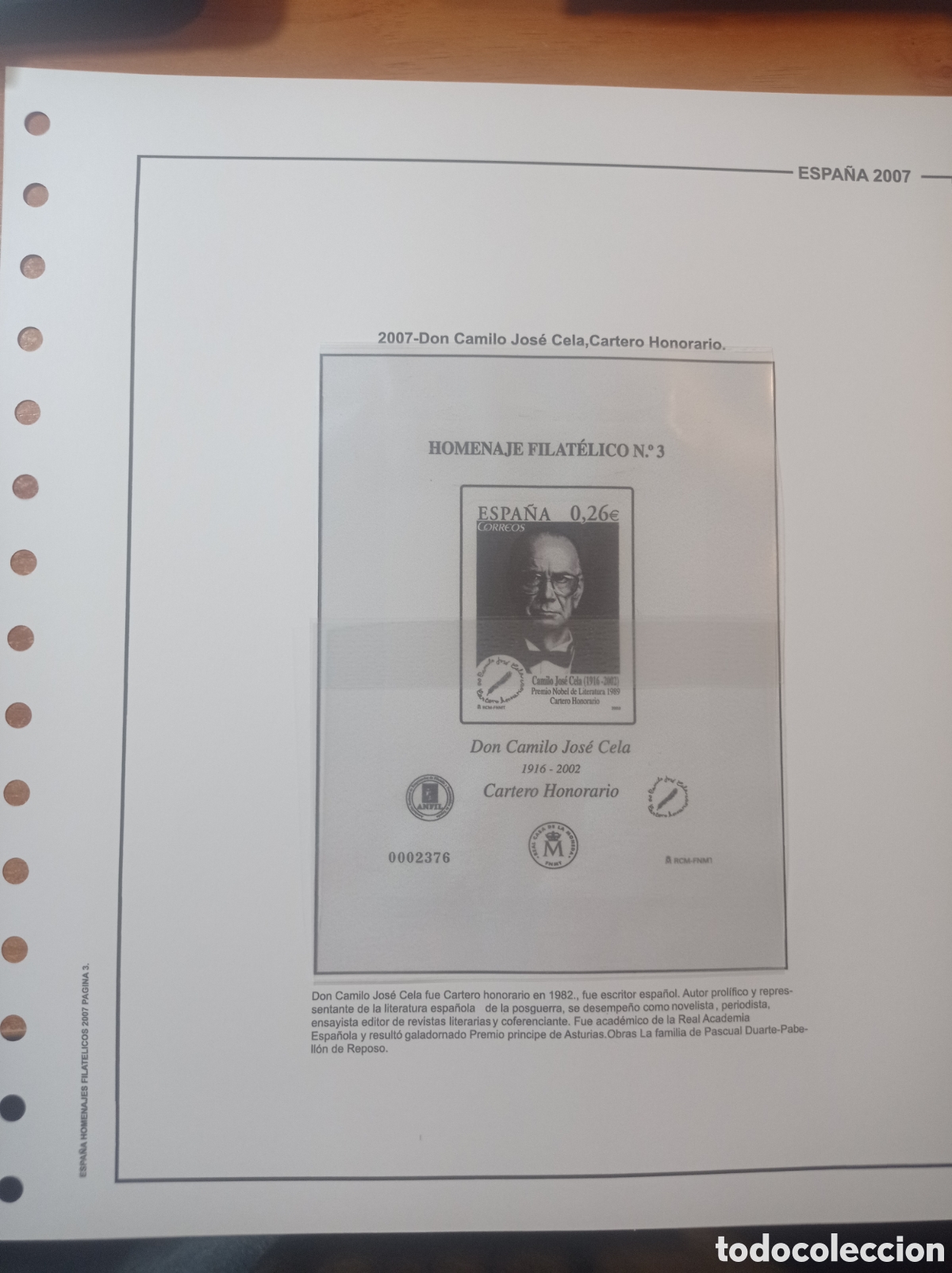 Sellos: Suplemento de Espa&ntilde;a 2007 homenaje filat&eacute;lico Camilo Jos&eacute; Cela anilla redonda montado blanco segunda