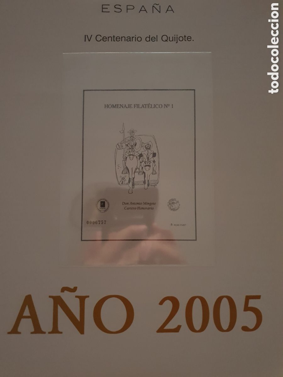 Sellos: 16 hojas de &aacute;lbum a&ntilde;o 2005