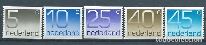Sellos: HOLANDA, 1976, SERIE GENERAL, MNH** - Foto 1