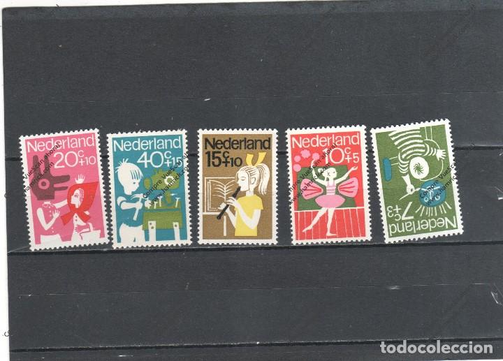 Sellos: Holanda n&ordm; 804 al 808 (**) - Foto 1