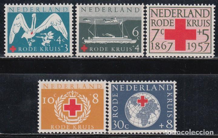 Sellos: HOLANDA, YVERT N&ordm; 673 / 677  /**/, - Foto 1