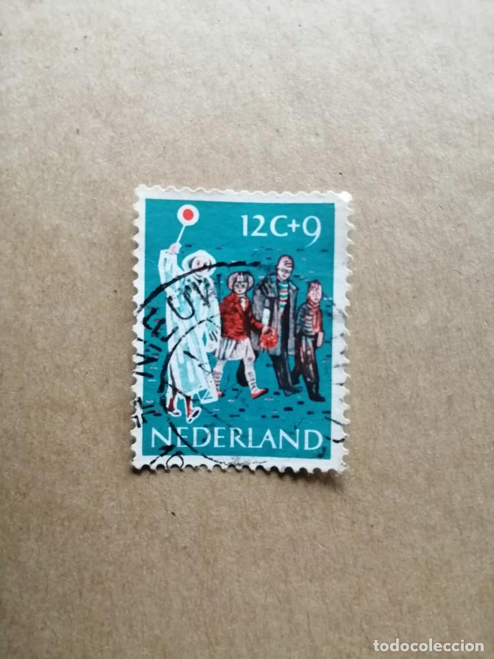 Sellos: NEDERLAND - 12C + 9 - Foto 1