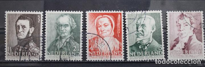 Sellos: 1941 Charity Stamps - Foto 1