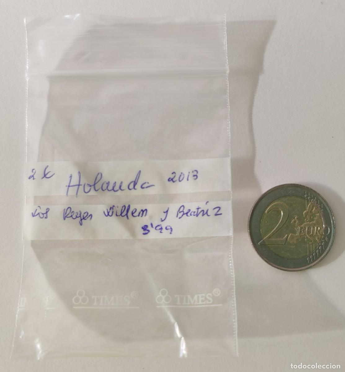 Sellos: Moneda de 2 Euros de Holanda. Los Reyes Willen y Beatriz. A&ntilde;o 2013. - Foto 2