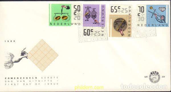 Timbres: 435033 MNH HOLANDA 1986 INSTRUMENTOS ANTIGUOS DE MESURA