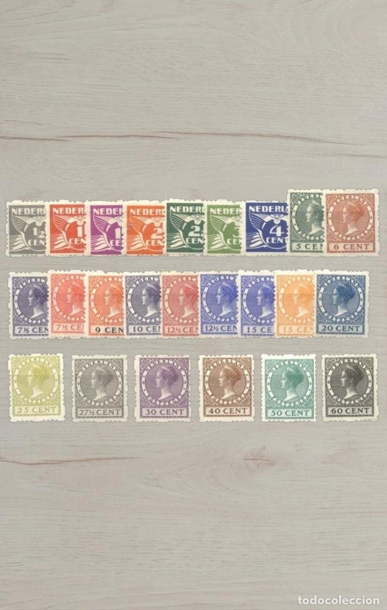 Sellos: NETHERLANDS 1924-1926 Queen Wilhelmina Set &ndash; 23 Premium Stamps / Full Color Run / Mint Unused