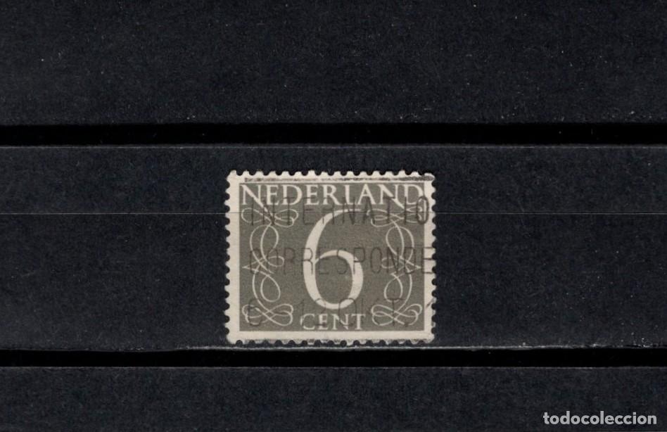 Sellos: Sello usado. Cifras. Sello de 6 centavos. 1954 noviembre. Yvert 611A