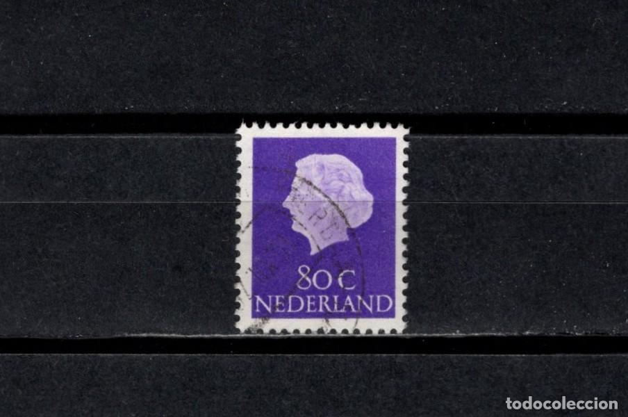 Francobolli: Sello usado. Reina Juliana. Sello de 80 centavos. 1958 octubre. Yvert. 695.