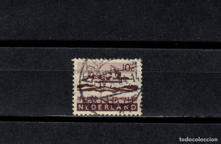 Sellos: Sello usado. Trabajo del delta. Mayo de 1963. Yvert 761A.