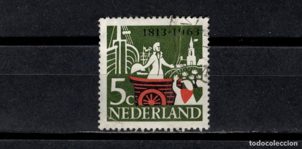 Sellos: Sello usado. Desembarco pr&iacute;ncipe de Orange en Scheveningen. 1963 abril. Yvert788.