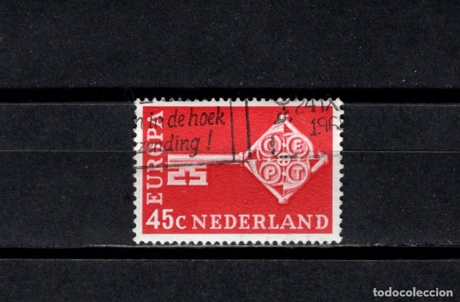 Sellos: Sello usado. Serie Europa. Sello de 45 centavos. Abril de 1968. Yvert 872.