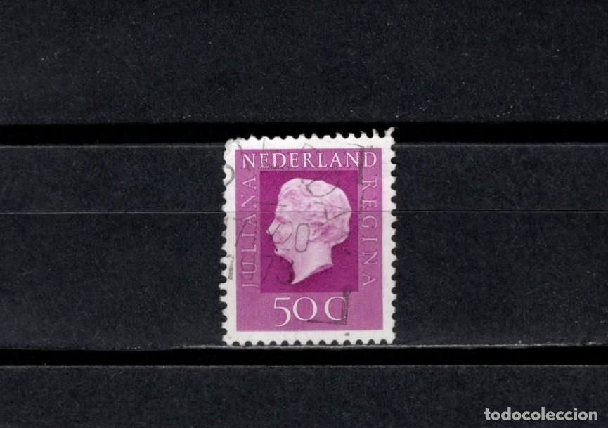 Sellos: Sello usado. Reina Juliana. Aello de 50 centavos. Febrero 1972. Yvert 948.