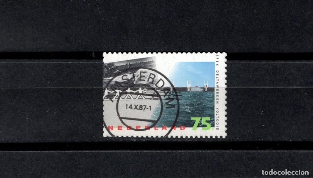 Sellos: Sello usado. Trabajos de contenci&oacute;n el delta. 75 centavos. 1986 octubre. Yvert 1276.