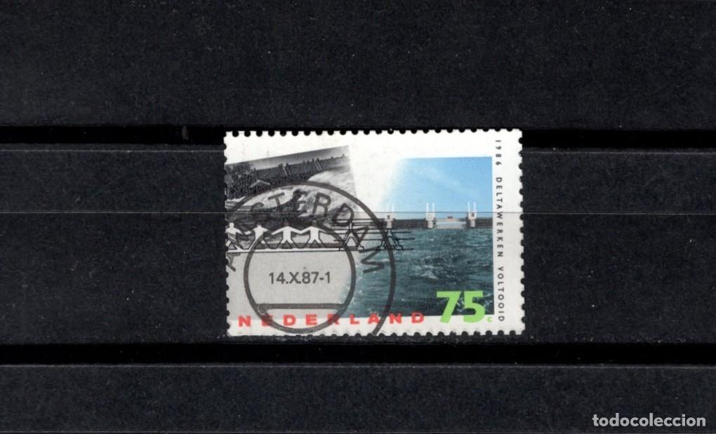 Sellos: Sello usado. Trabajos de contenci&oacute;n el delta. 75 centavos. 1986 octubre. Yvert 1276.