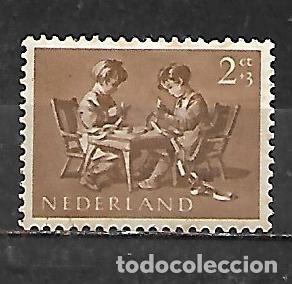Sellos: 1954: Obras pro infancia 2+3 cts