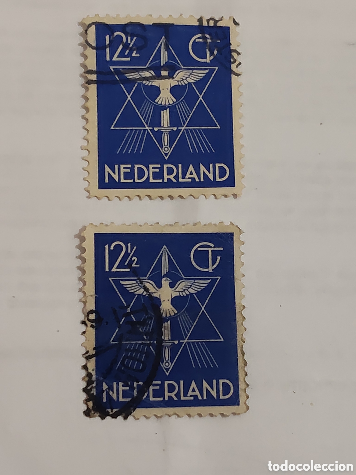 Sellos: 2 sellos de Holanda serie por la paz mundial 1933