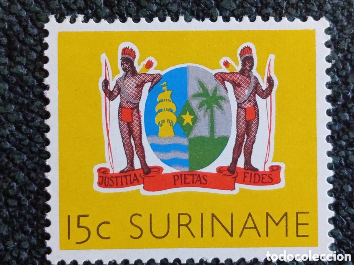 Sellos: Suriname 1960 Escudo Nacional 15c Amarillo Sello MNH Cat Scott #283