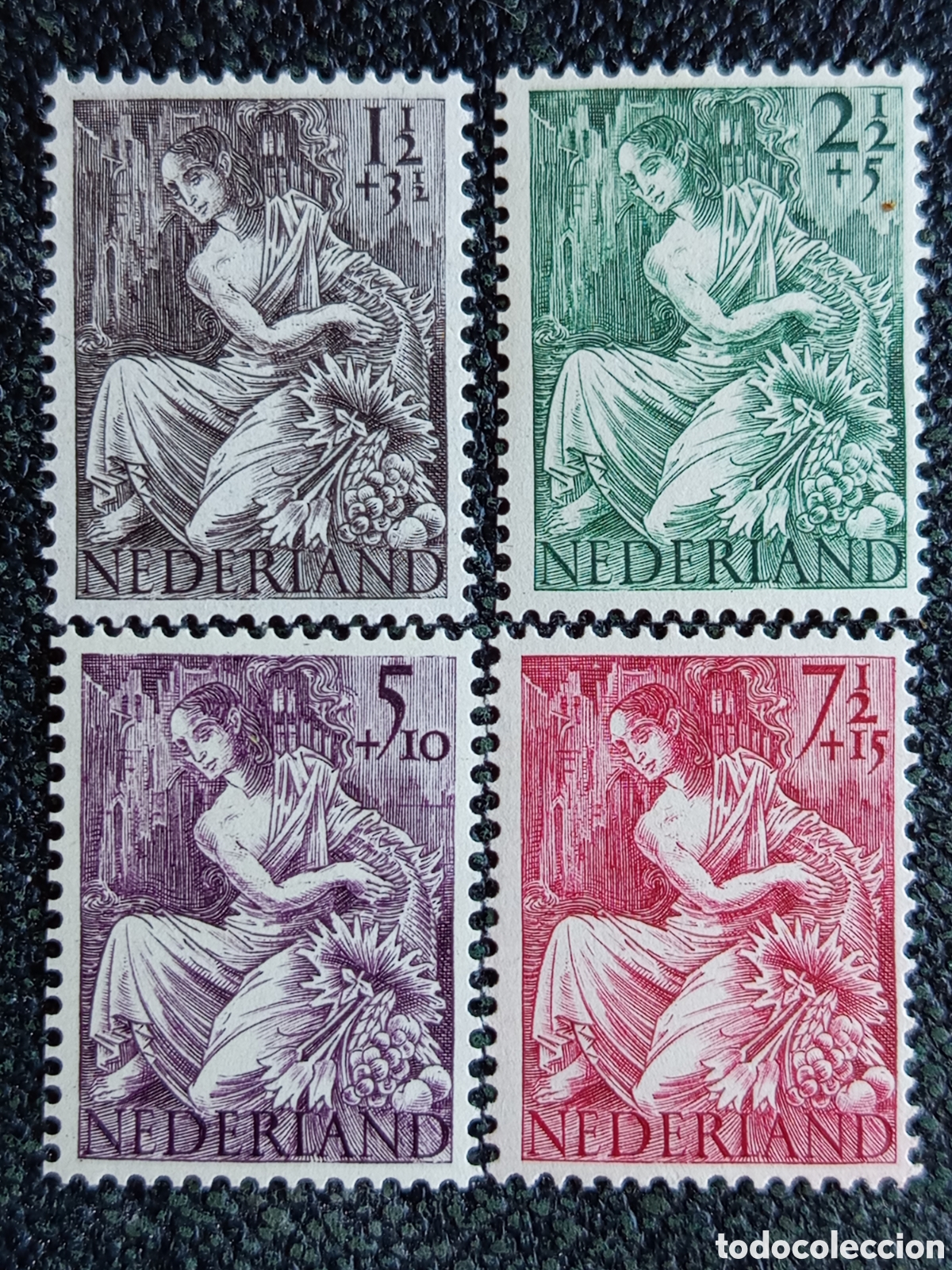 Sellos: Cuatro Sellos Holanda 1946 Ayuda Nacional MNH Michel 449, 450, 451 y 452