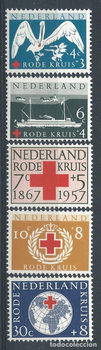 Sellos: Pays-Bas N&deg;673/77* (MH) 1957 - Croix Rouge