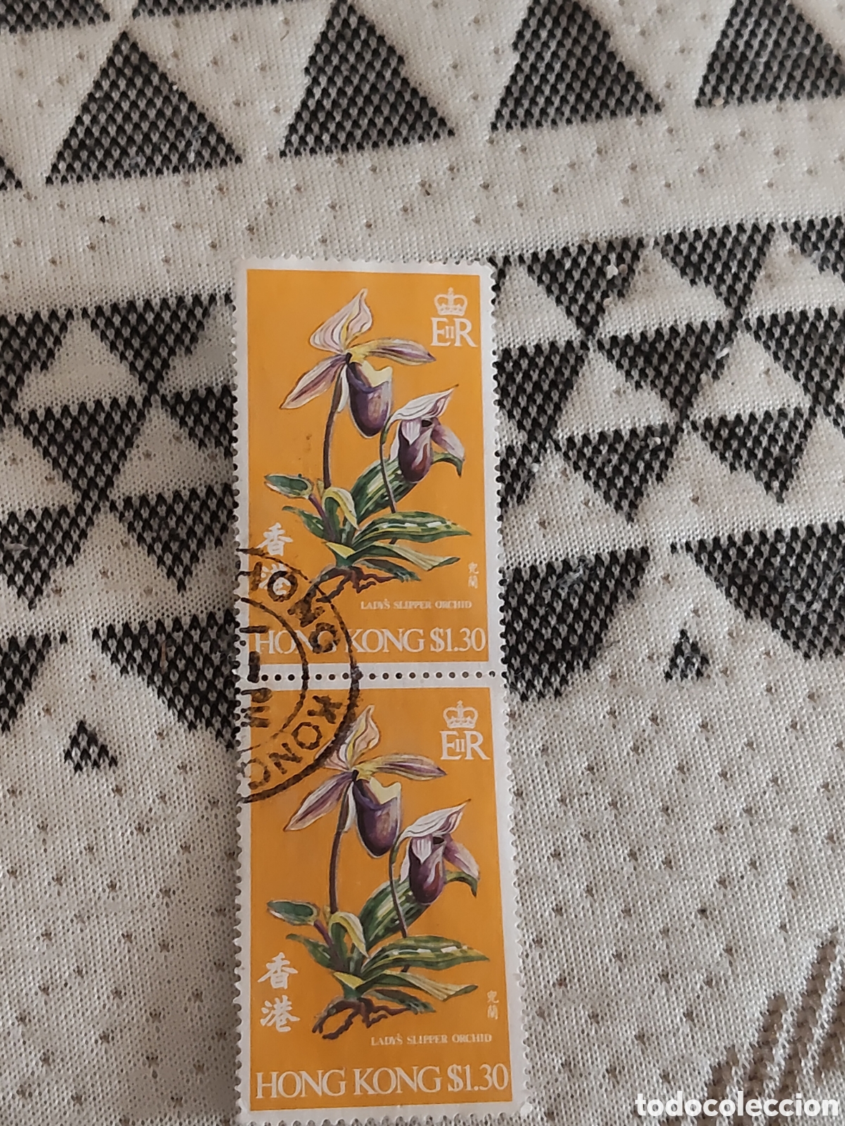 Sellos: Bloque de 2 Sellos de Hong Kong Orqu&iacute;dea zapatilla 1977 muy, buenos
