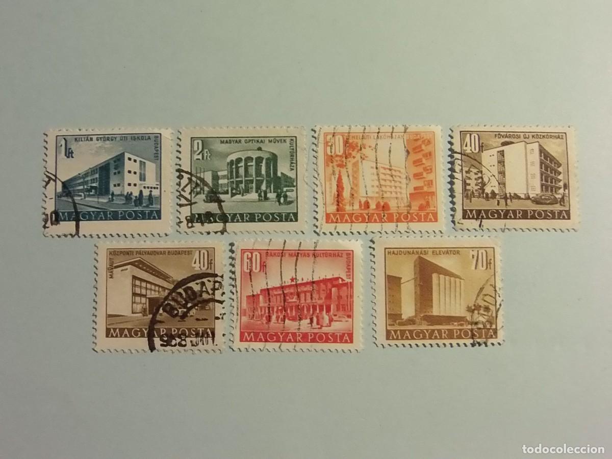 Sellos: HUNGRIA 1951 - ARQUITECTURA, EDIFICIOS EN BUDAPEST - 7 VALORES. - Foto 1