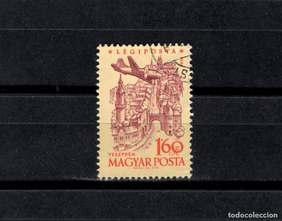 Sellos: Sello usado. Vista aerea Ciudadela de Veszprem. Sello 1,60 forint. 1958 noviembre. Yvert PA217.