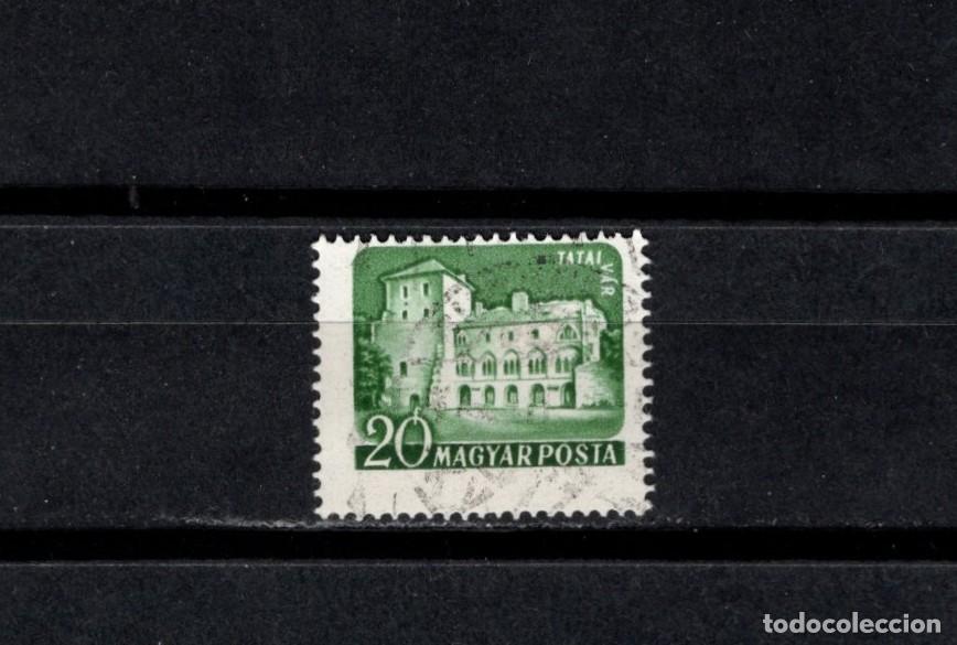 Sellos: Sello usado. Castillo de Tata. Sello de 20 filler. 1960 febrero. Yvert 1336.